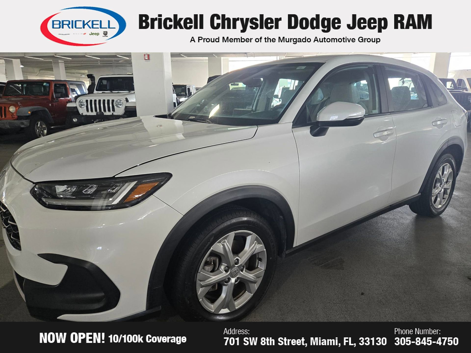 Used 2023 Honda HR-V LX image 1