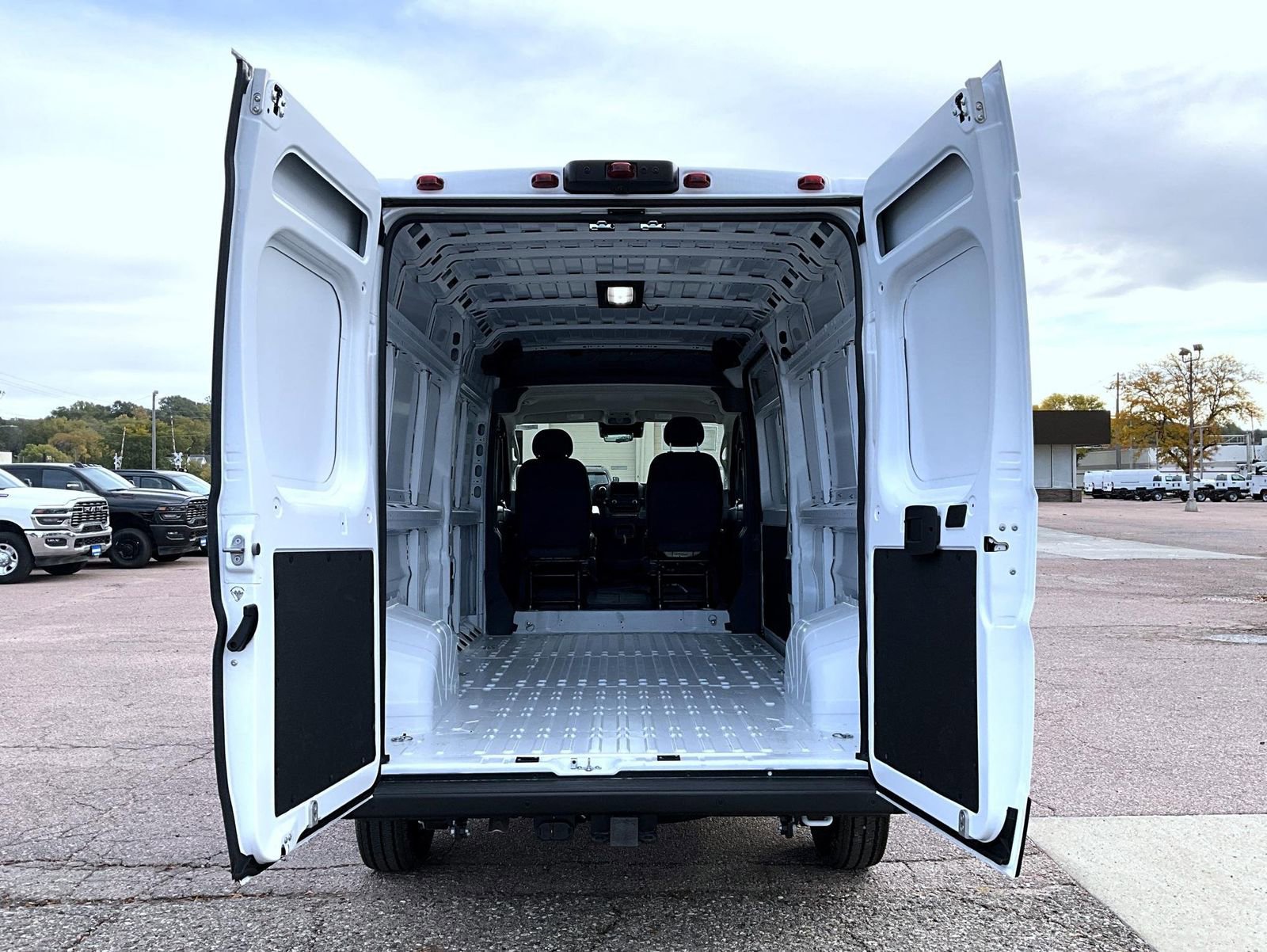 New 2026 RAM ProMaster 2500 w/ Safety Group image 9