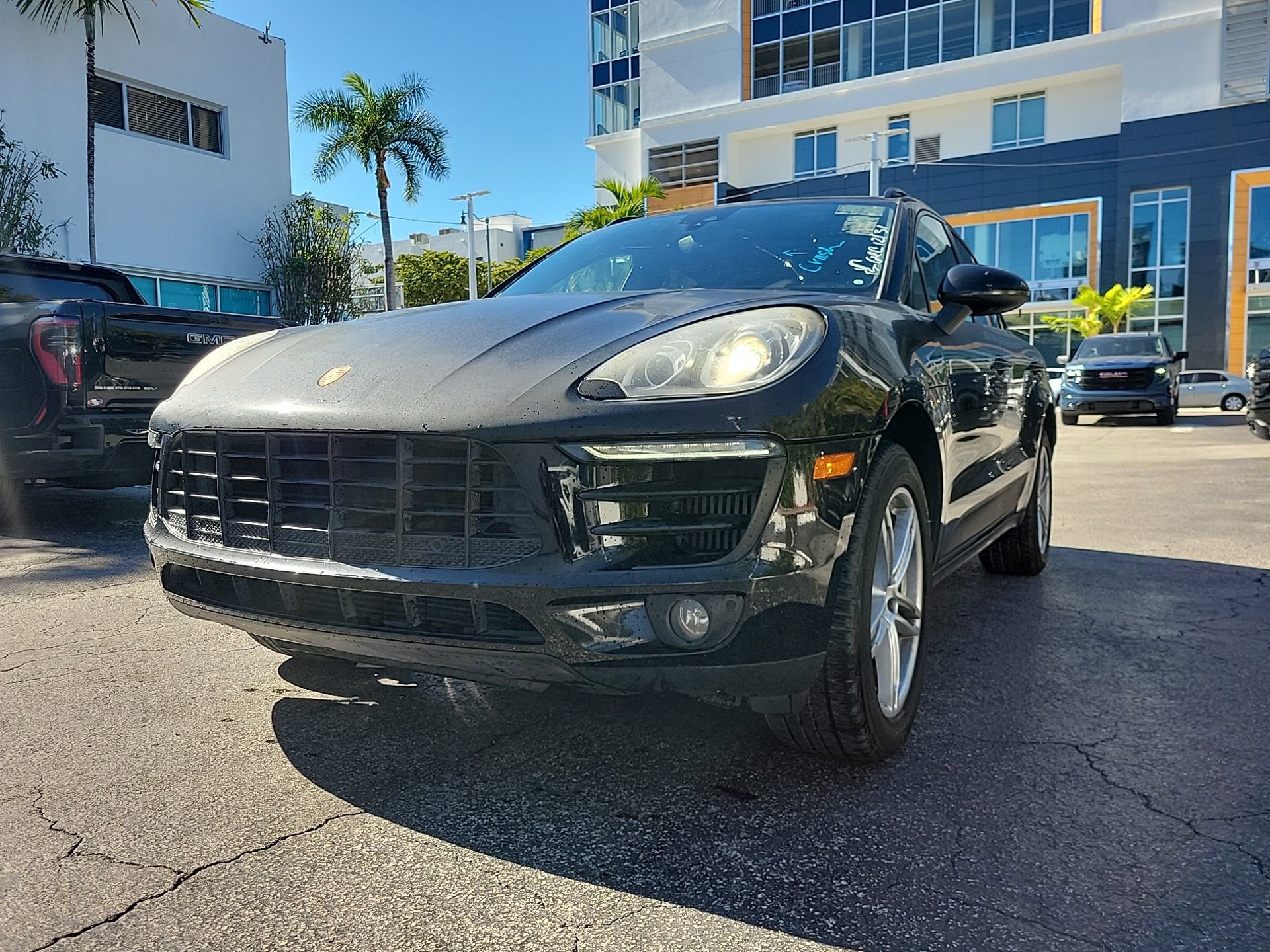 Used 2018 Porsche Macan S image 3