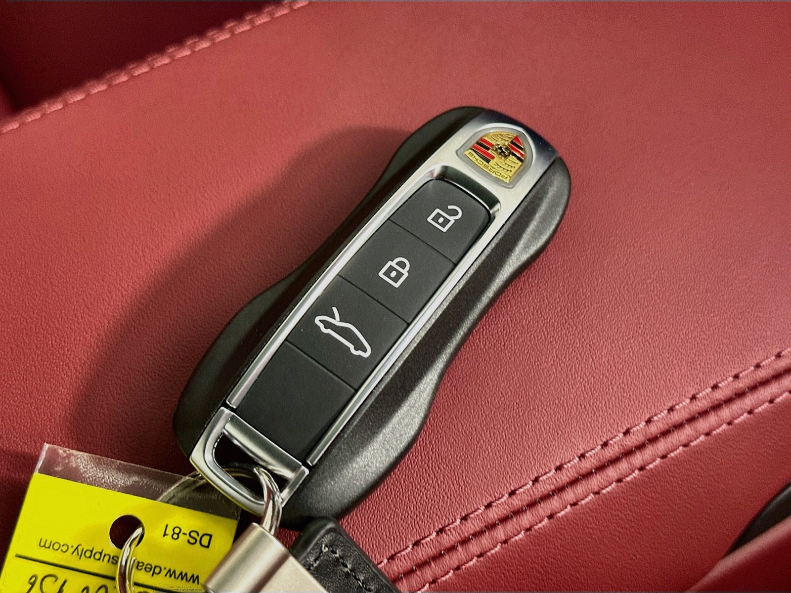 Used 2026 Porsche 911 Carrera RWD image 42
