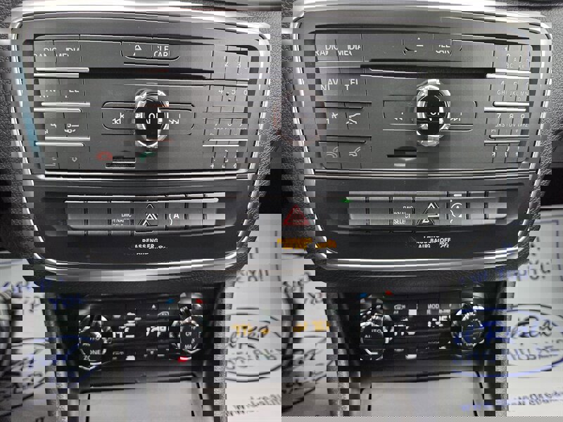 Used 2017 Mercedes-Benz GLA 250 image 16