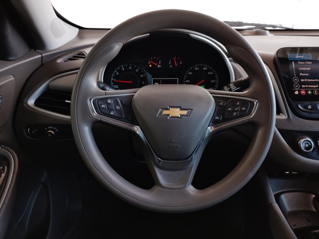 Used 2020 Chevrolet Malibu LS FWD image 24