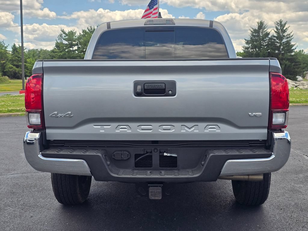 Certified 2023 Toyota Tacoma SR5 AWD/4WD image 7
