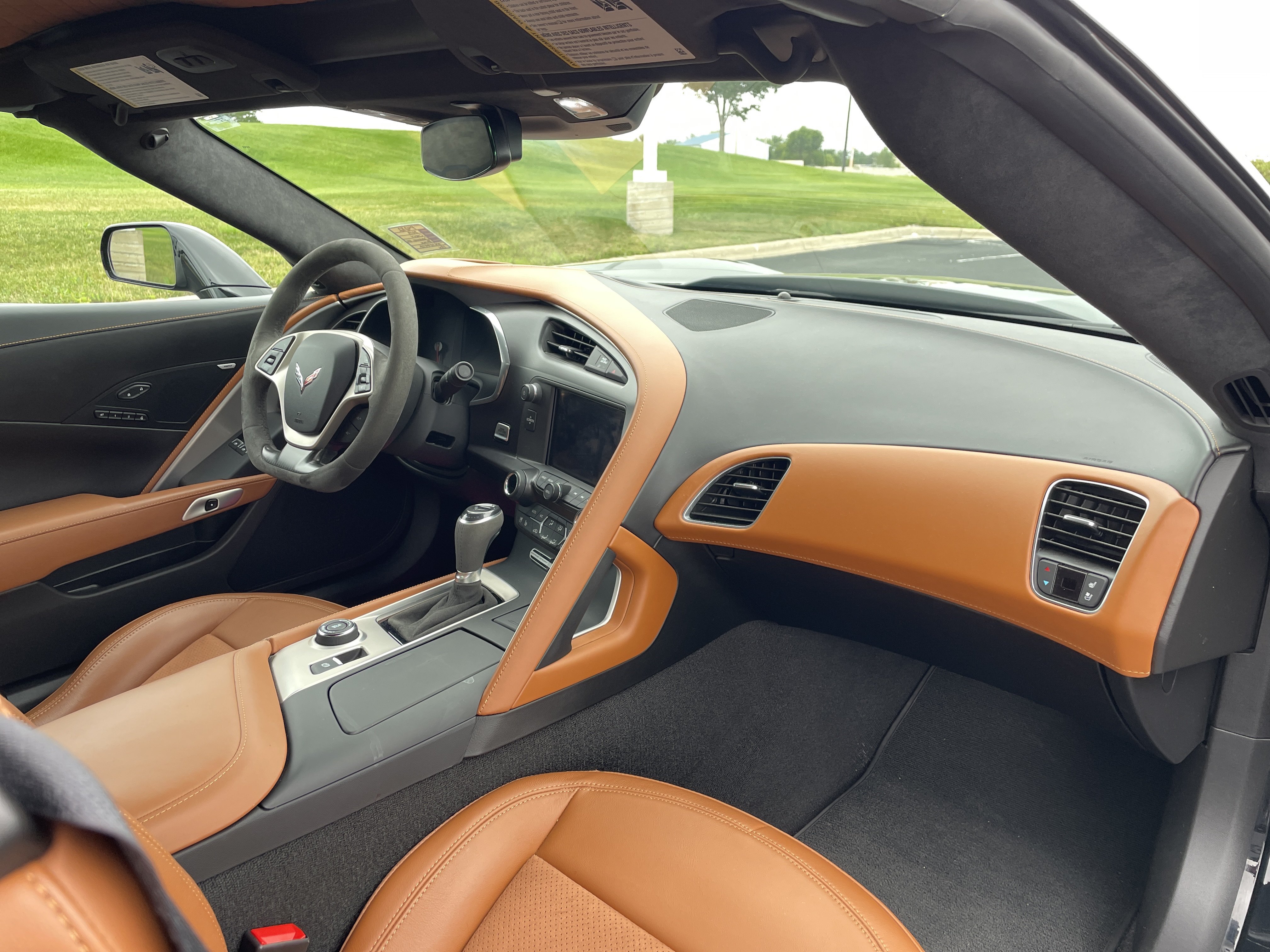 Used 2019 Chevrolet Corvette Grand Sport RWD image 18