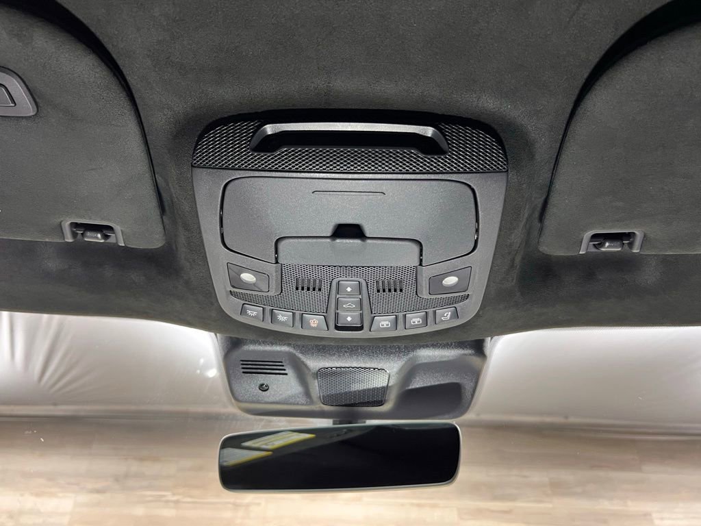 Used 2023 Lincoln Navigator L Black Label image 9