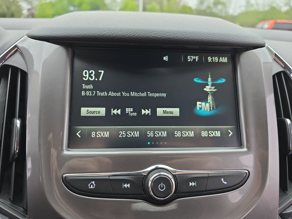 Used 2017 Chevrolet Cruze LT FWD image 23