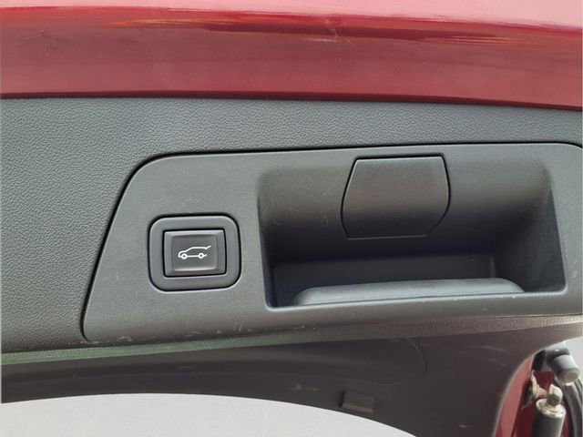 Certified 2023 Buick Envision Avenir image 26