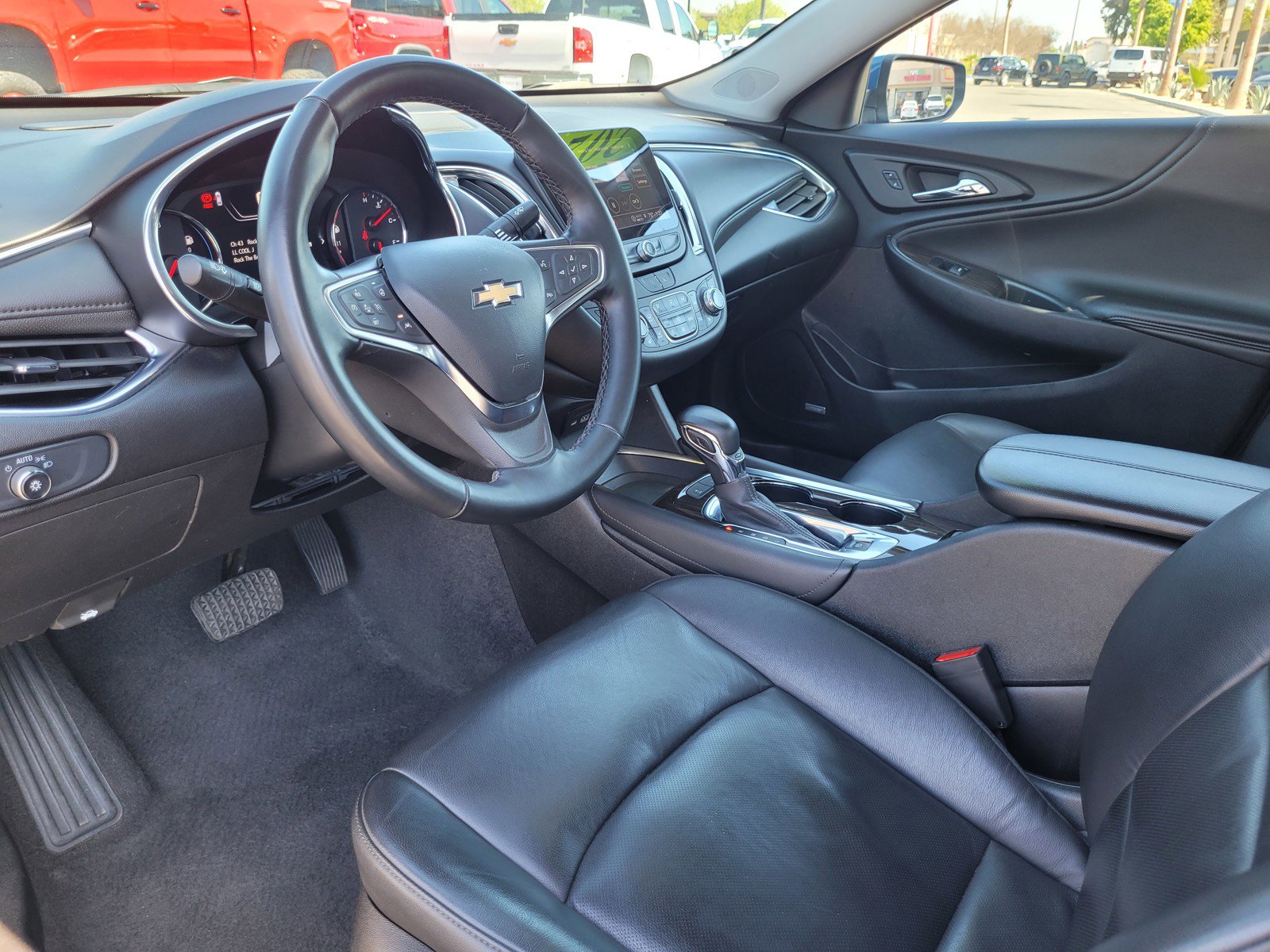 Used 2024 Chevrolet Malibu LT image 9