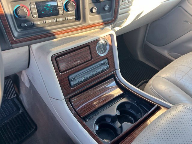 Used 2004 Cadillac Escalade EXT AWD/4WD image 24