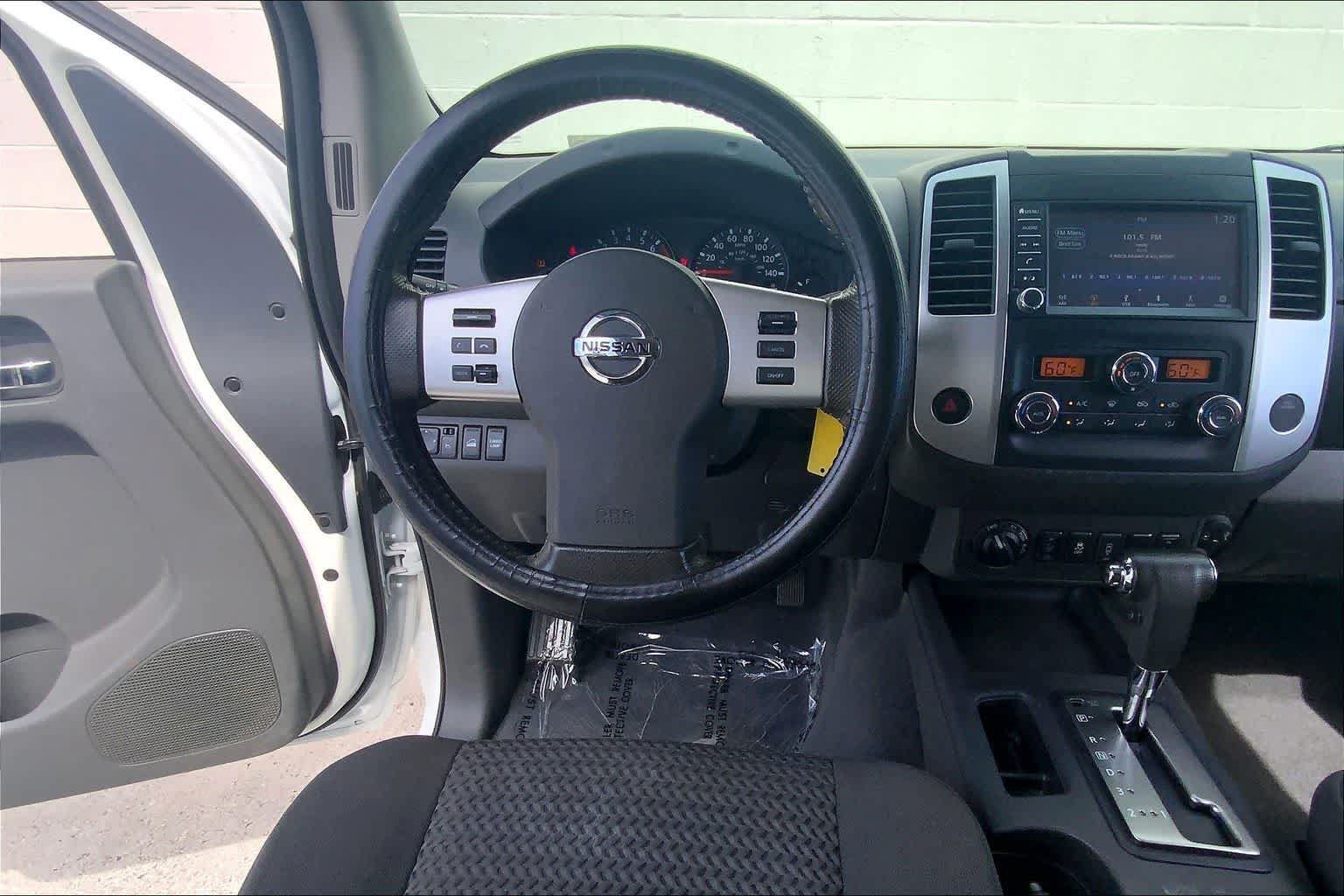 Used 2019 Nissan Frontier SV w/ Value Truck Package AWD/4WD image 13