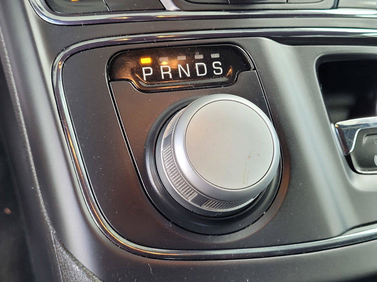 Used 2015 Chrysler 200 S w/ Navigation & Sound Group I FWD image 24
