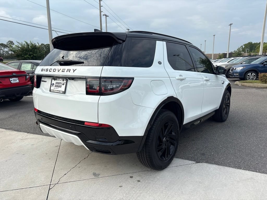 Used 2024 Land Rover Discovery Sport Dynamic SE AWD/4WD image 5