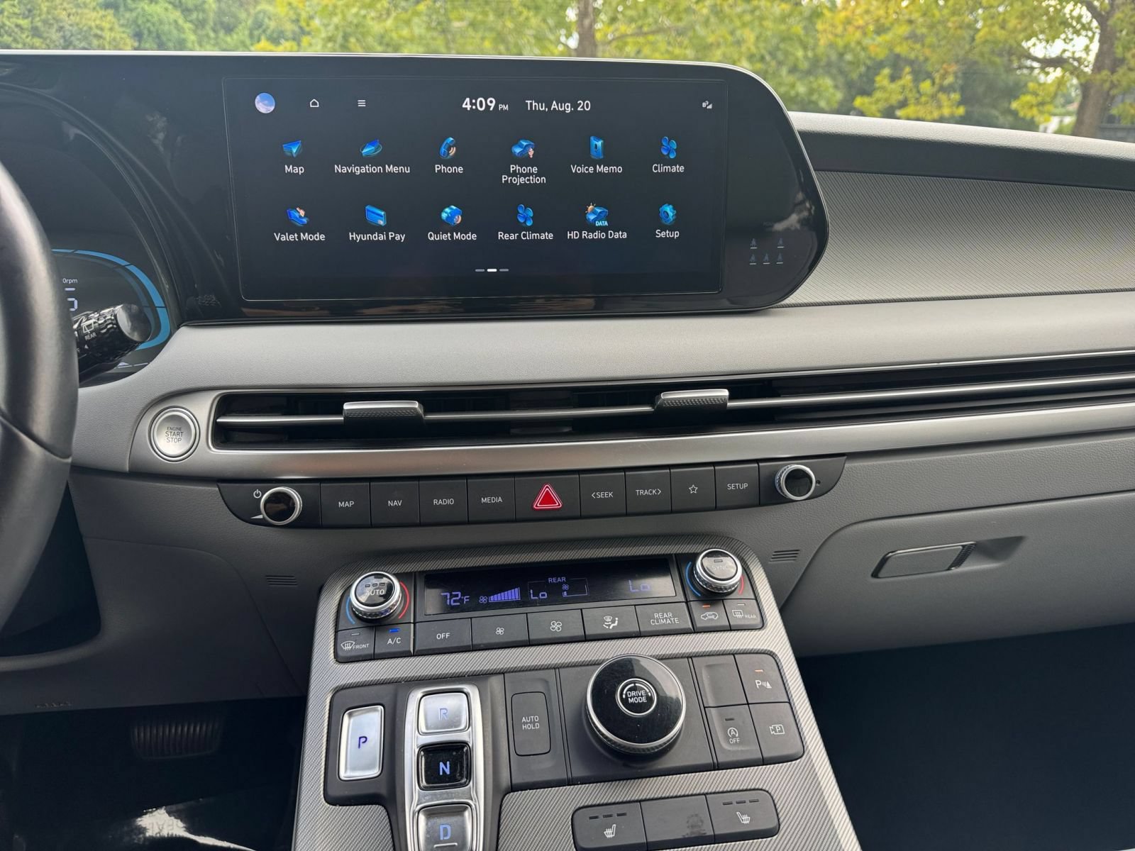 Used 2025 Hyundai Palisade SEL FWD image 16