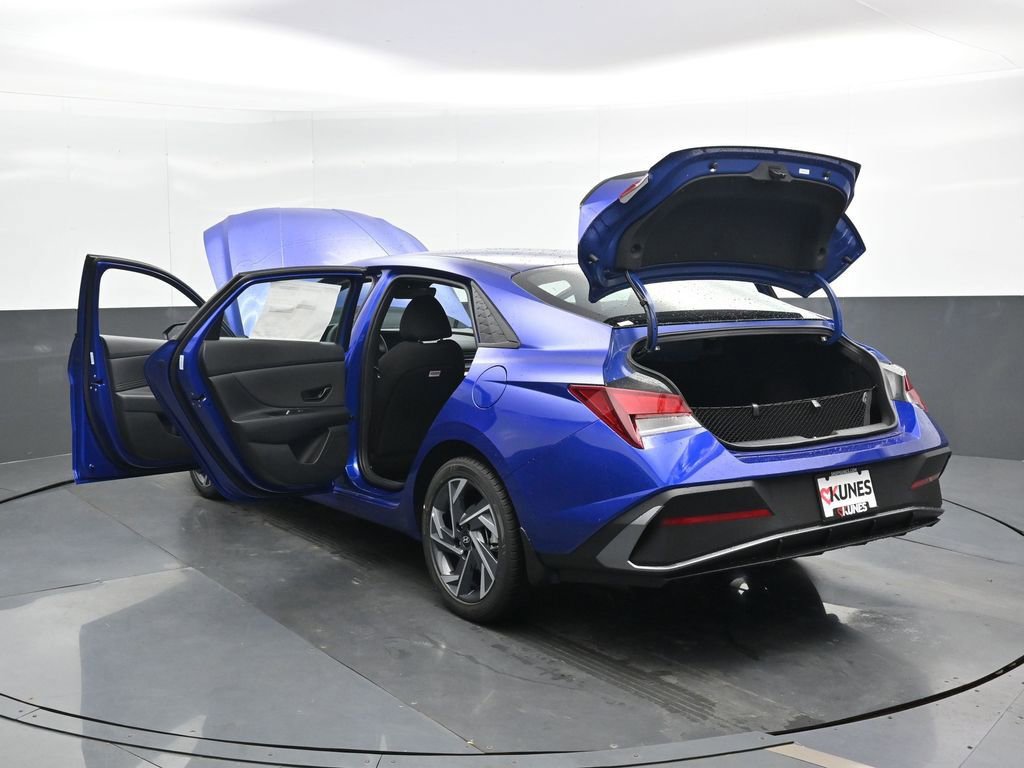 New 2025 Hyundai Elantra Sport image 54