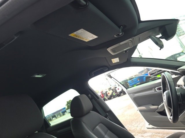 Used 2025 Honda Civic Sport image 40
