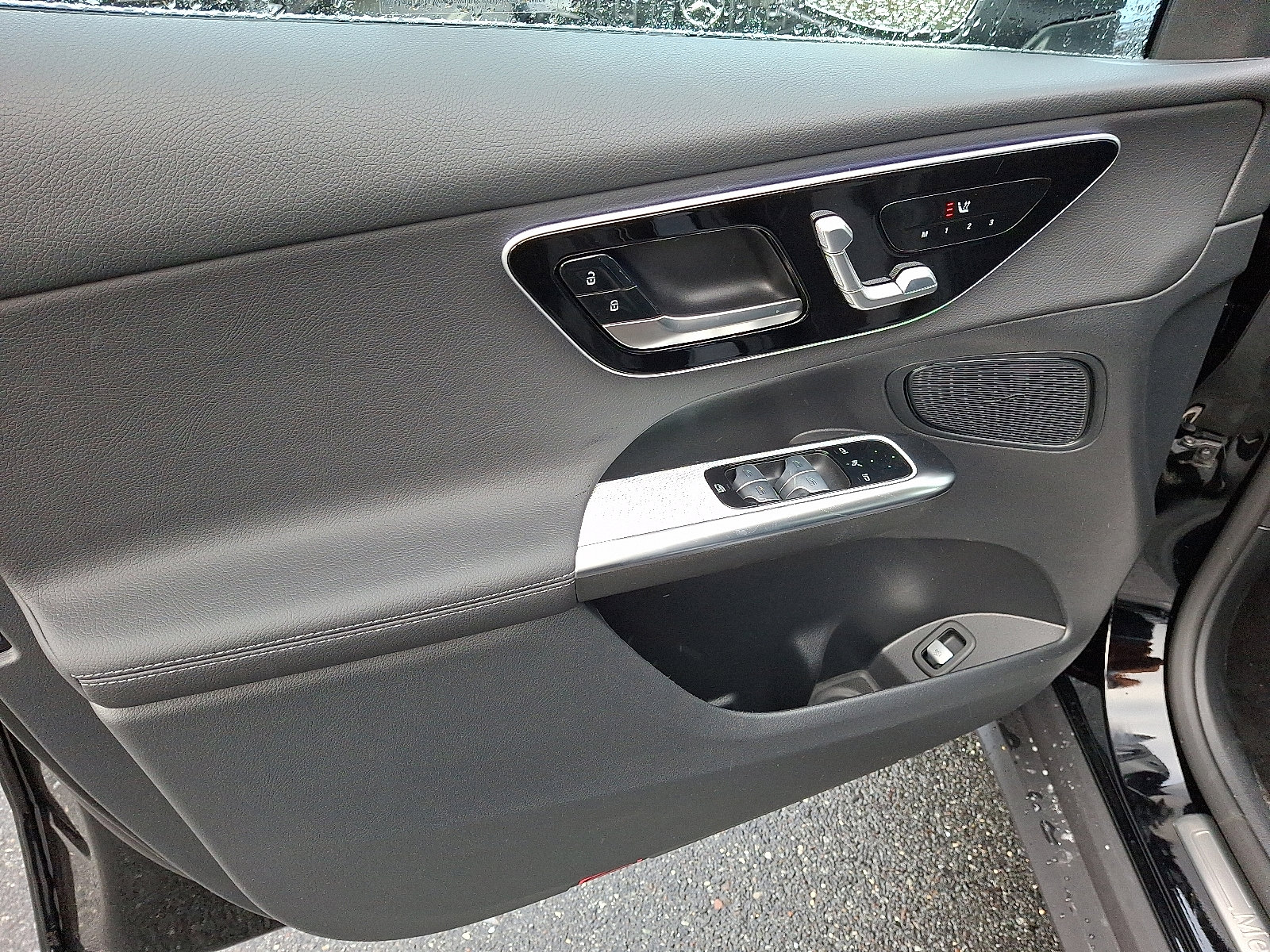 Used 2026 Mercedes-Benz GLC 300 4MATIC image 7