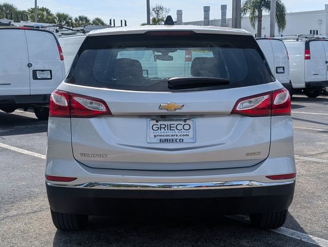 Used 2018 Chevrolet Equinox LS FWD image 6