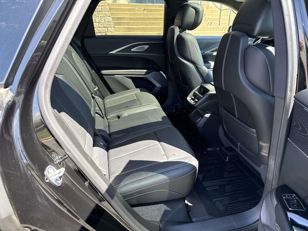 Certified 2025 Cadillac Lyriq Sport w/ LPO, Floor Liner Package AWD/4WD image 11