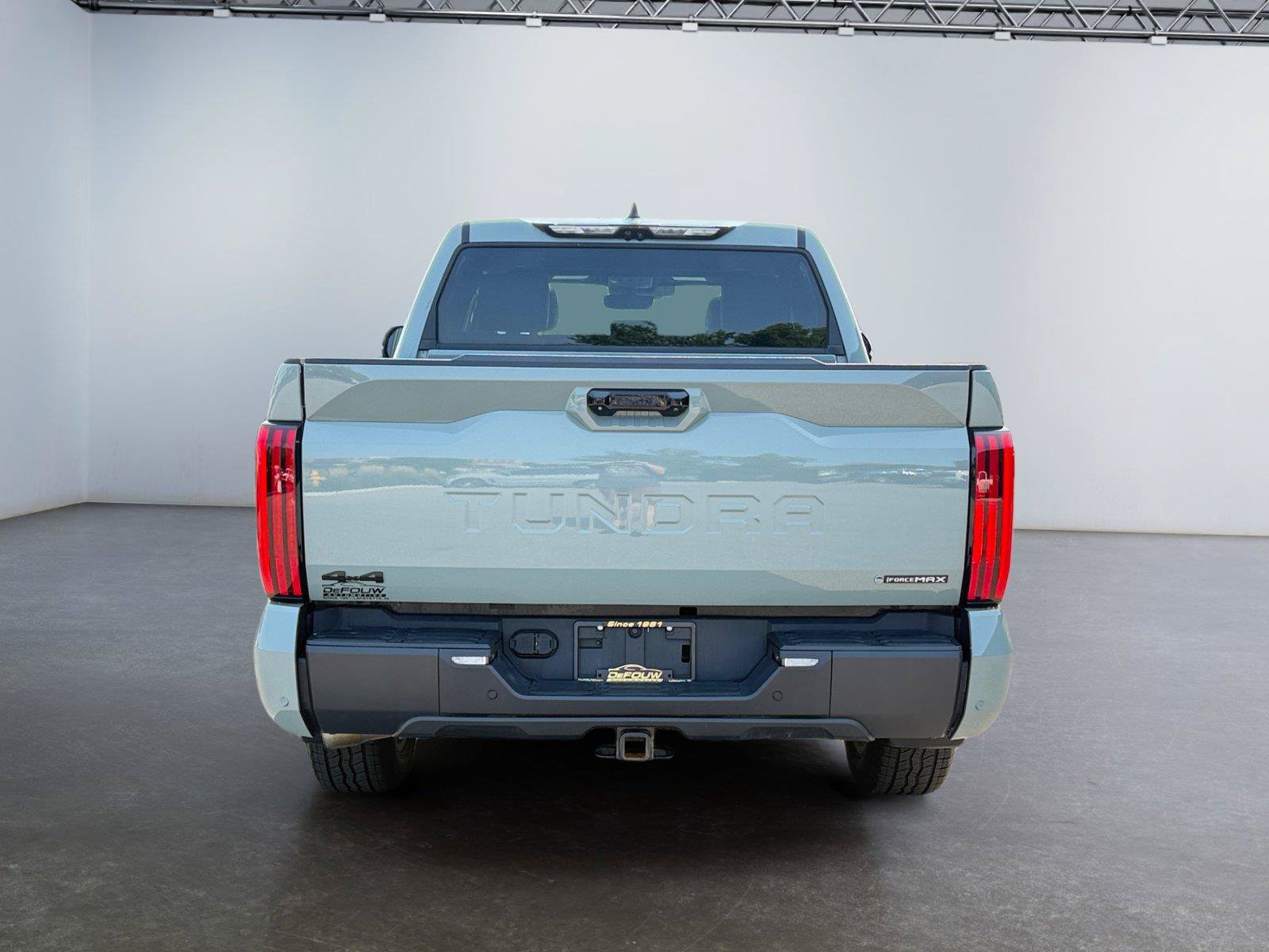 Used 2025 Toyota Tundra Platinum AWD/4WD image 4