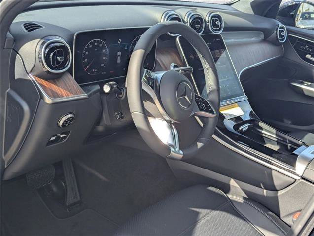 New 2026 Mercedes-Benz GLC 300 4MATIC image 3