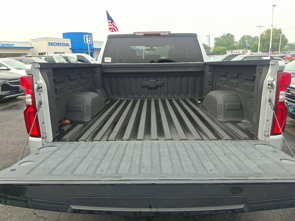 Certified 2019 Chevrolet Silverado 1500 Custom Trail Boss w/ Custom Convenience Package AWD/4WD image 29