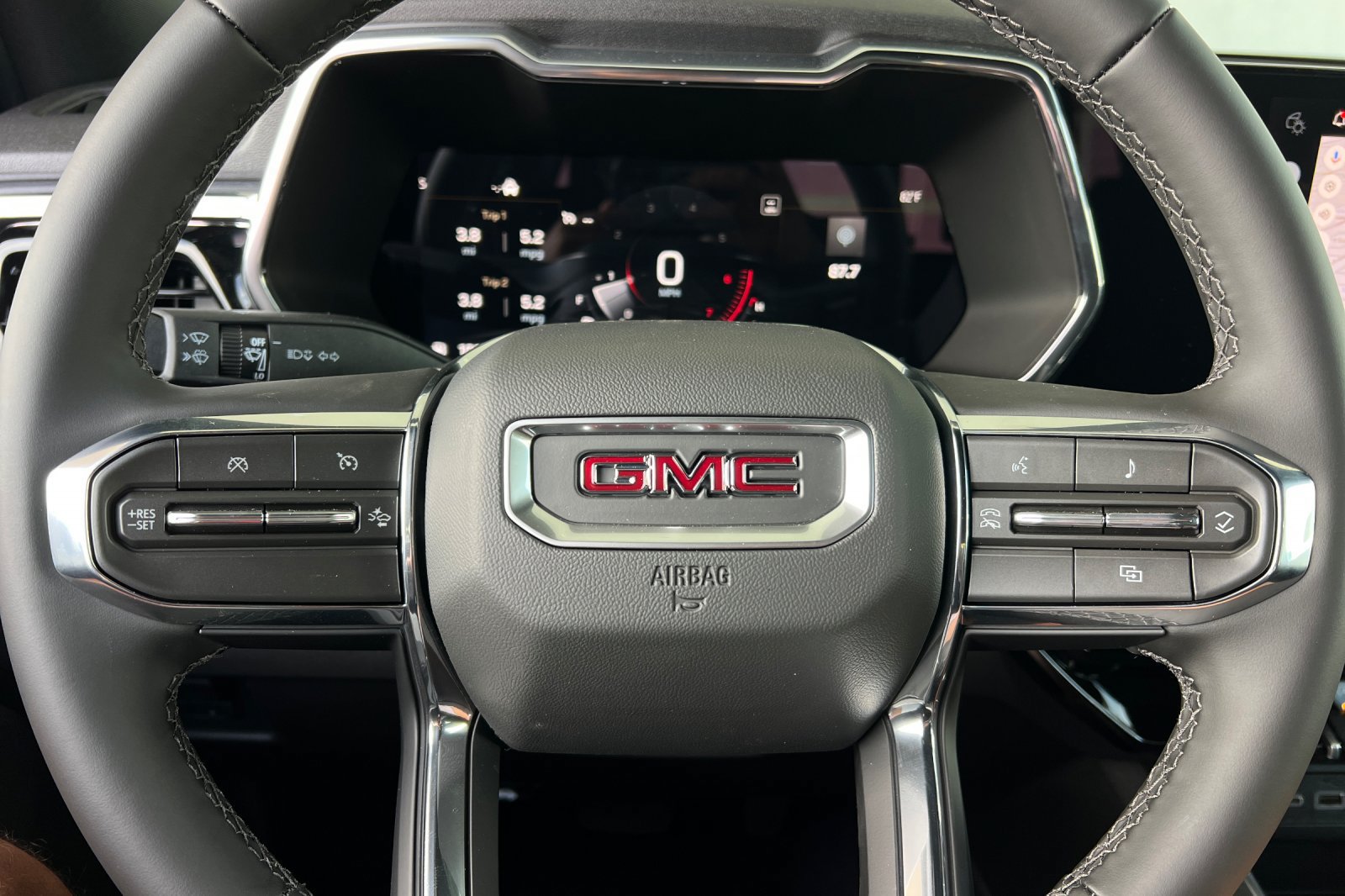 New 2026 GMC Canyon Elevation RWD image 25