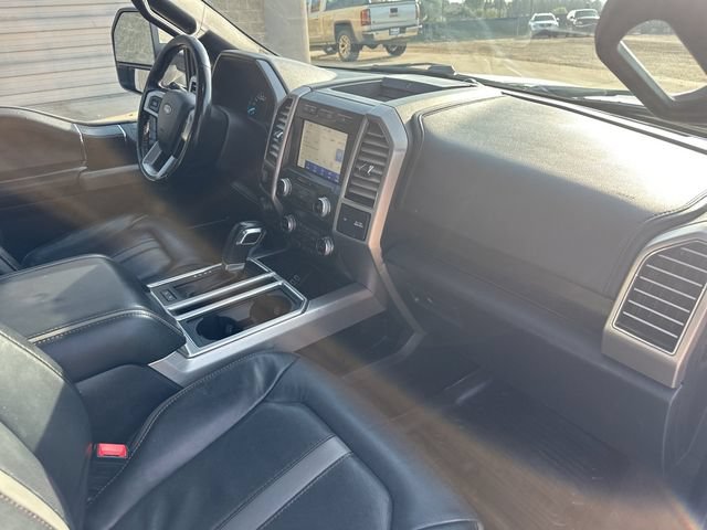 Used 2019 Ford F150 Platinum w/ Equipment Group 701A Luxury AWD/4WD image 30