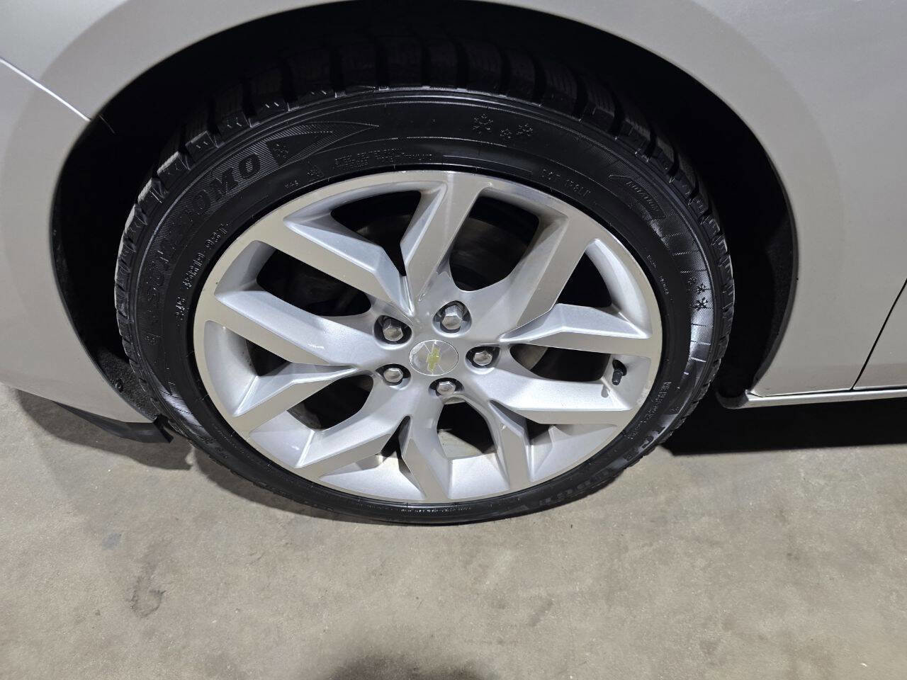 Used 2015 Chevrolet Impala LTZ image 23