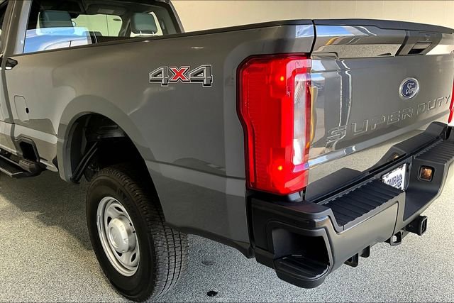 Used 2023 Ford F250 XL w/ Snow Plow Prep Package image 35