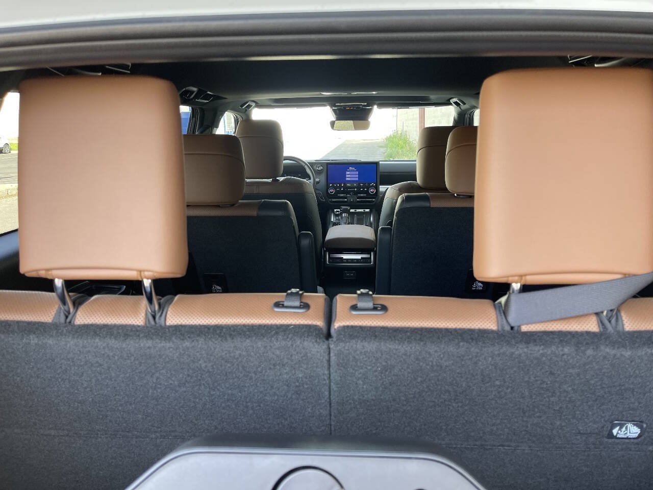 Used 2026 Lexus GX 550 w/ Cold Area Package AWD/4WD image 8