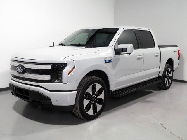 Used 2024 Ford F150 Lightning Platinum AWD/4WD image 10
