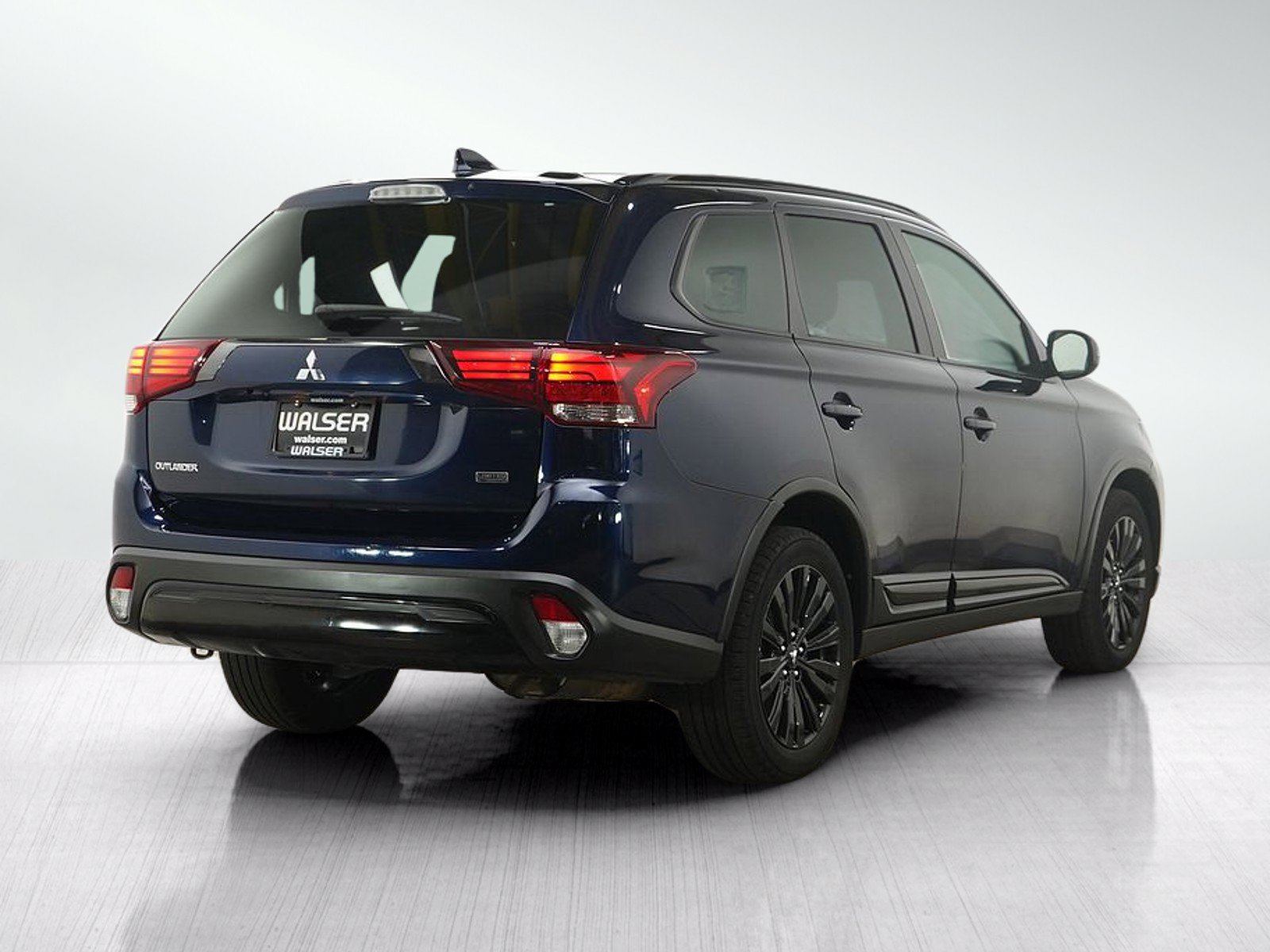 Used 2020 Mitsubishi Outlander LE AWD/4WD image 5