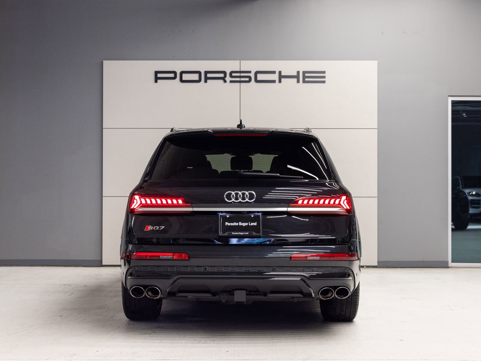 Used 2021 Audi SQ7 Prestige image 6