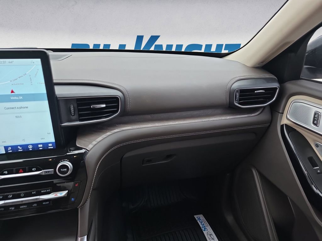 Used 2021 Ford Explorer Platinum w/ Equipment Group 601A image 10