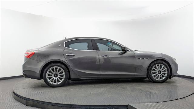 Used 2015 Maserati Ghibli RWD image 8