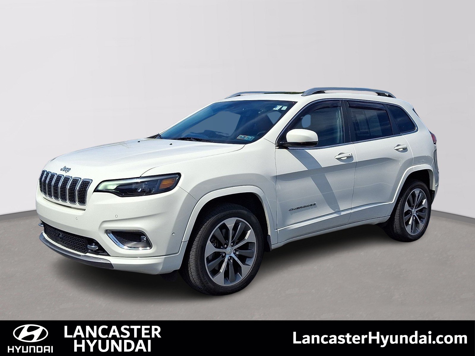 Used 2019 Jeep Cherokee Overland w/ Technology Group