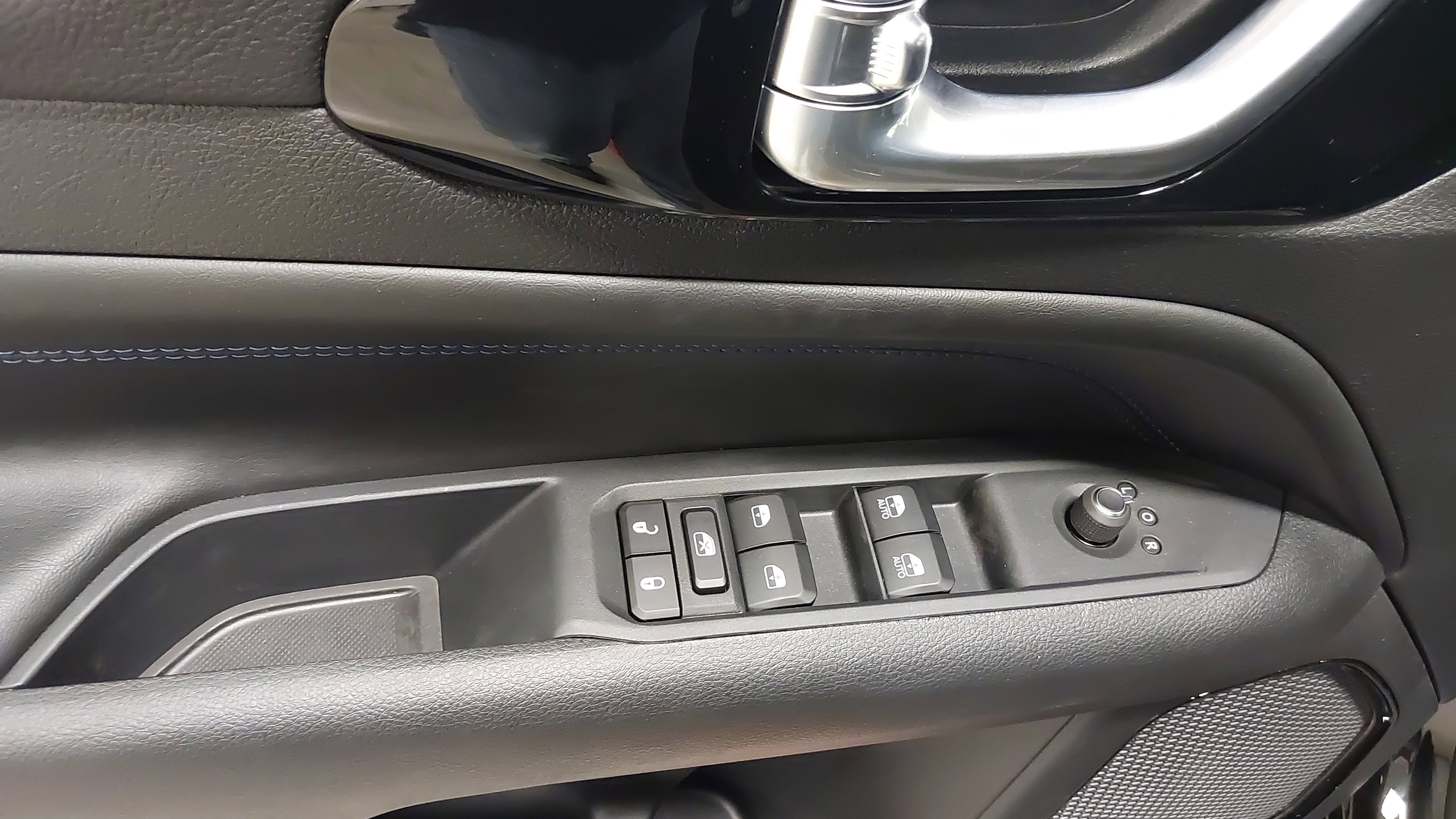 New 2026 Jeep Compass Latitude w/ Quick Order Package 29K image 25