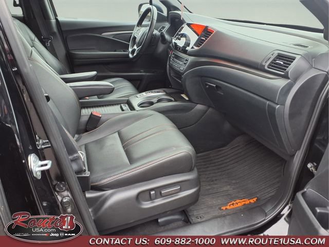 Used 2023 Honda Passport TrailSport image 12