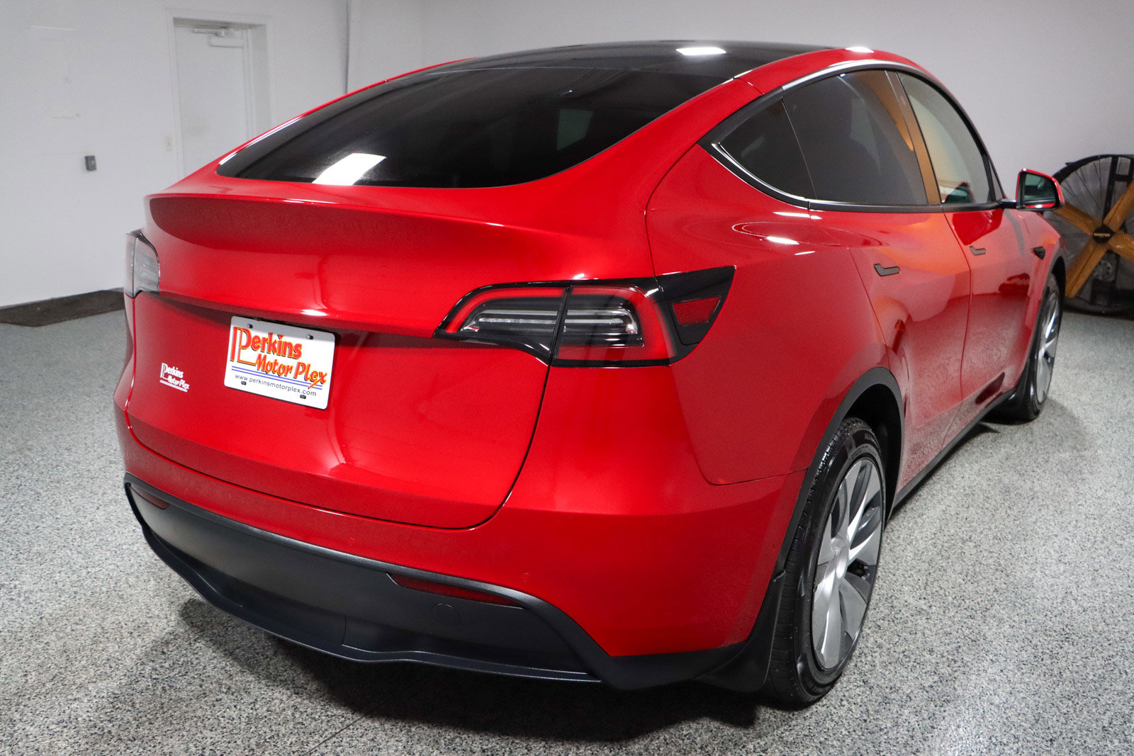 Used 2021 Tesla Model Y Long Range image 6