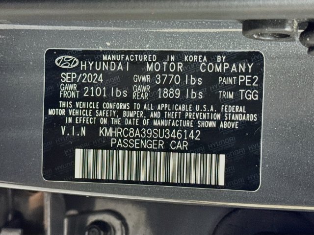 Certified 2025 Hyundai Venue SEL FWD image 44