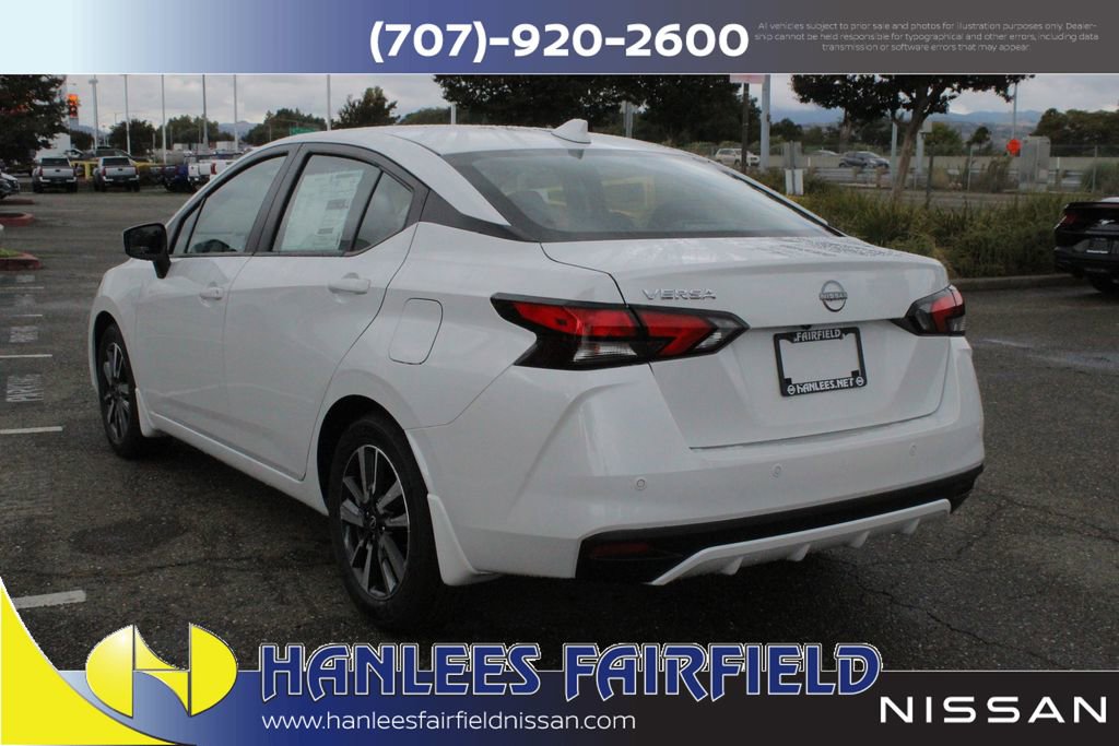 New 2025 Nissan Versa SV w/ Trunk Package FWD image 9