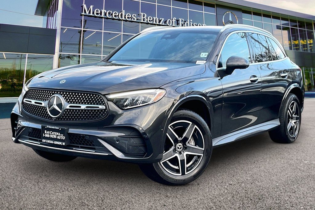 Certified 2025 Mercedes-Benz GLC 350e 4MATIC image 9