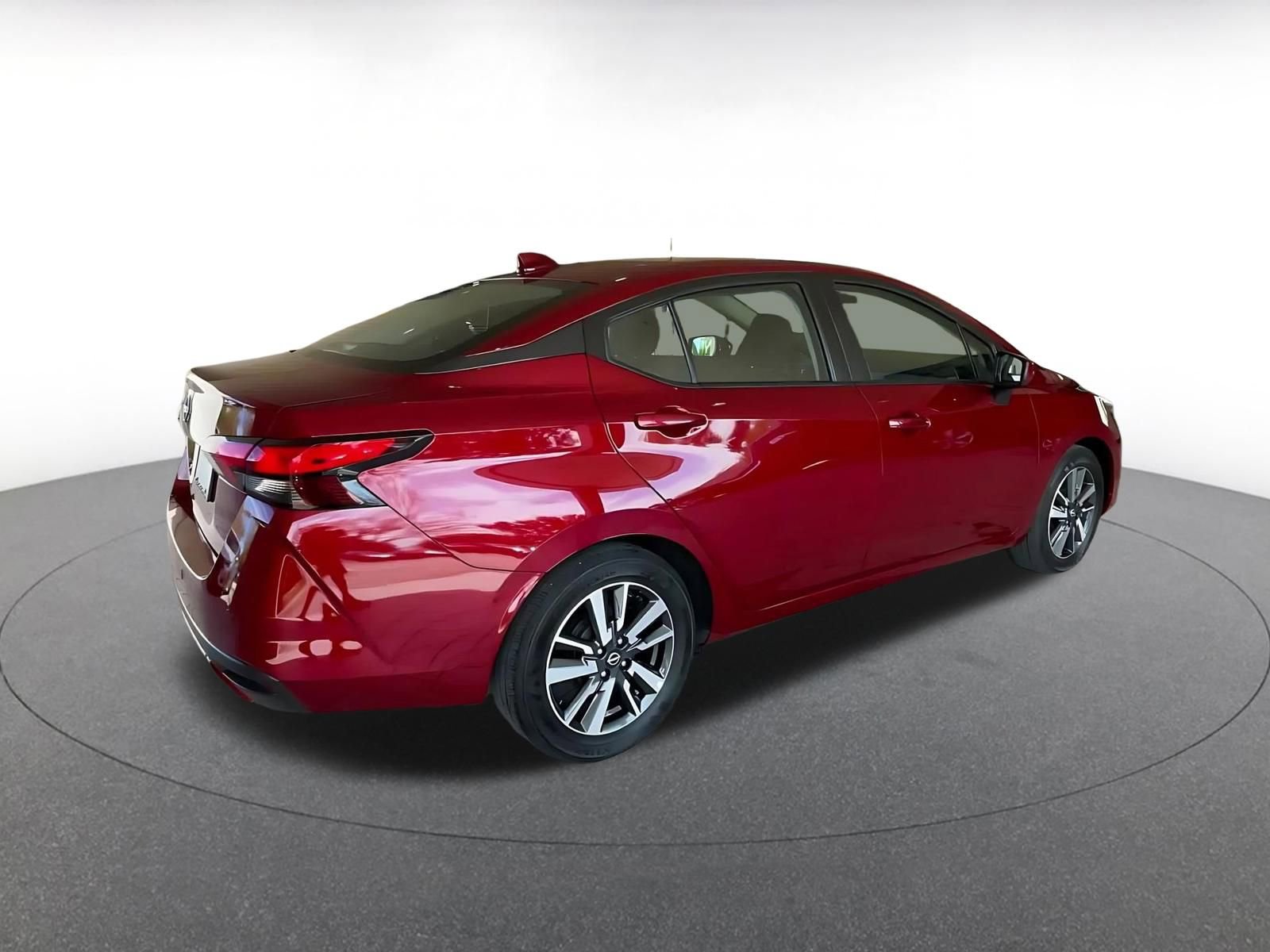 Used 2025 Nissan Versa SV image 14