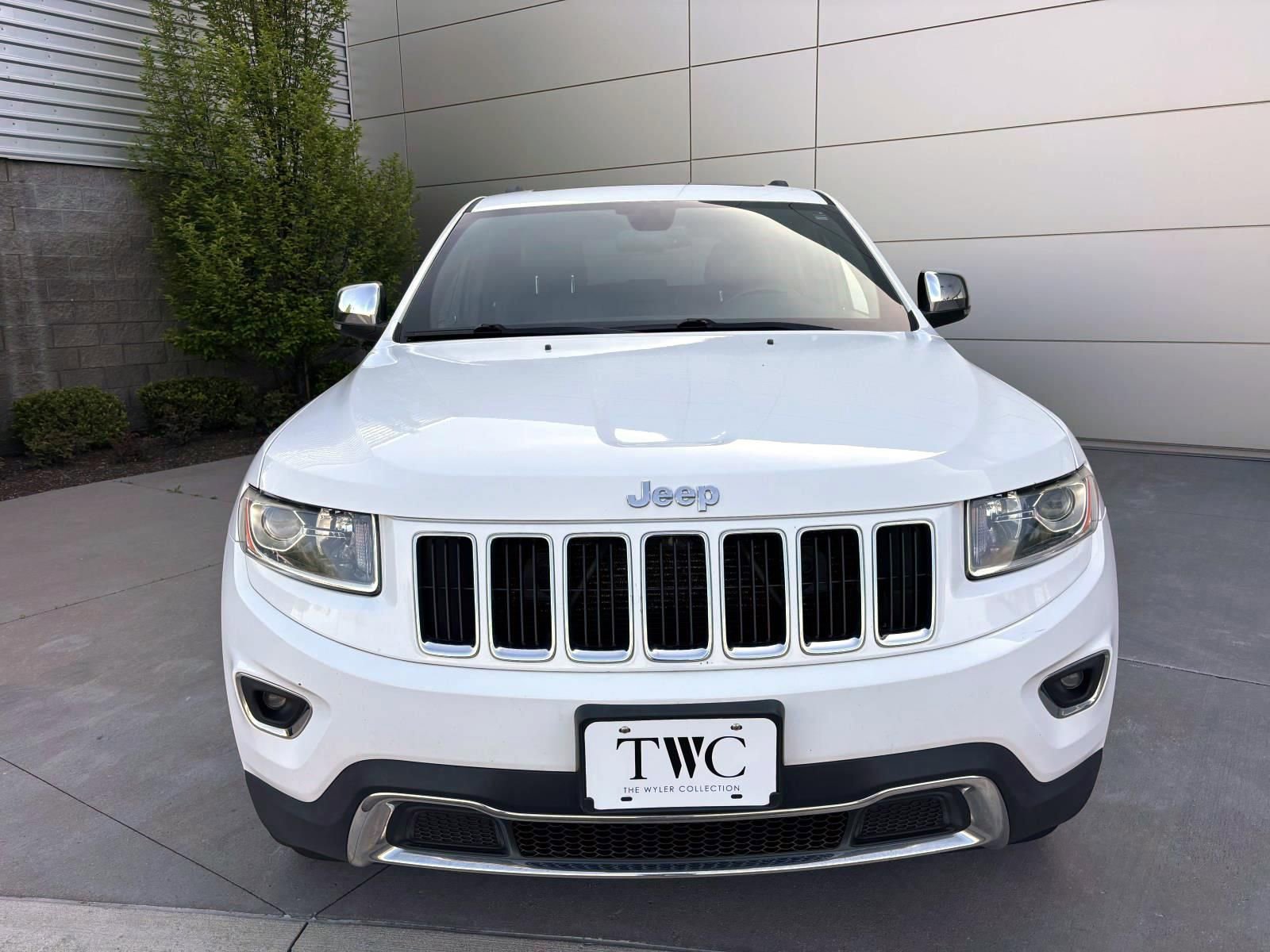 Used 2016 Jeep Grand Cherokee Limited AWD/4WD image 2
