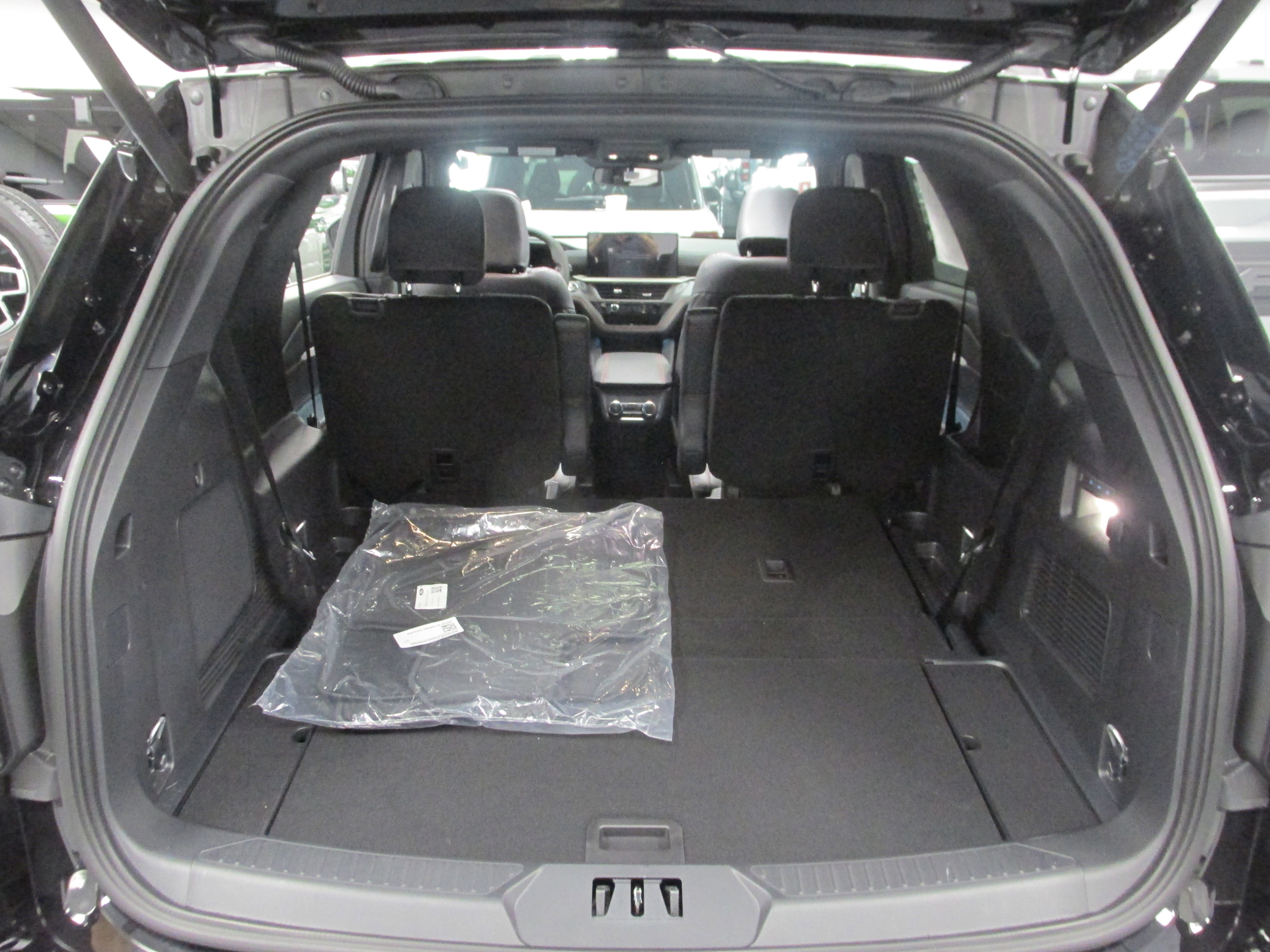 New 2025 Ford Explorer ST w/ Sun And Sound Package image 22