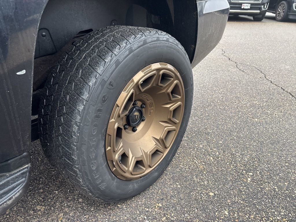 Used 2012 GMC Yukon SLT w/ SLT-2 Equipment Package image 5