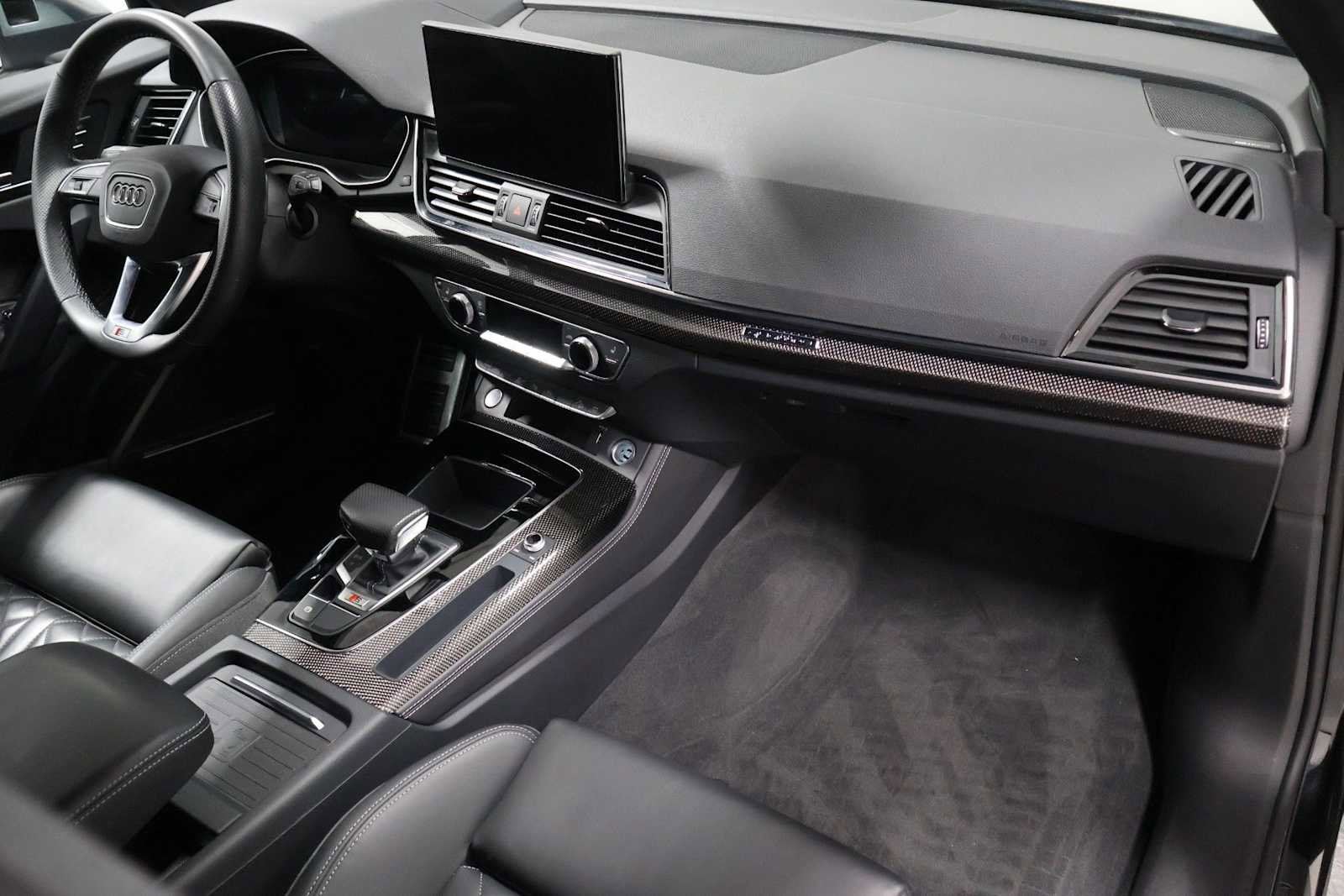 Used 2023 Audi SQ5 Prestige w/ Prestige Package AWD/4WD image 6