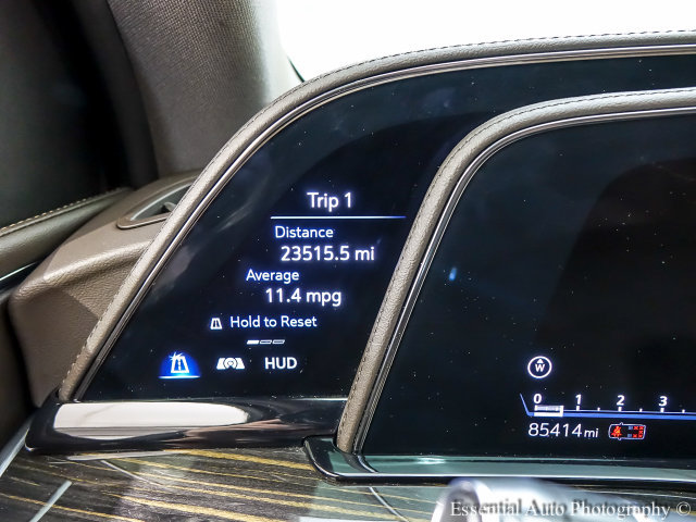 Certified 2022 Cadillac Escalade Premium Luxury w/ Performance Package AWD/4WD image 16
