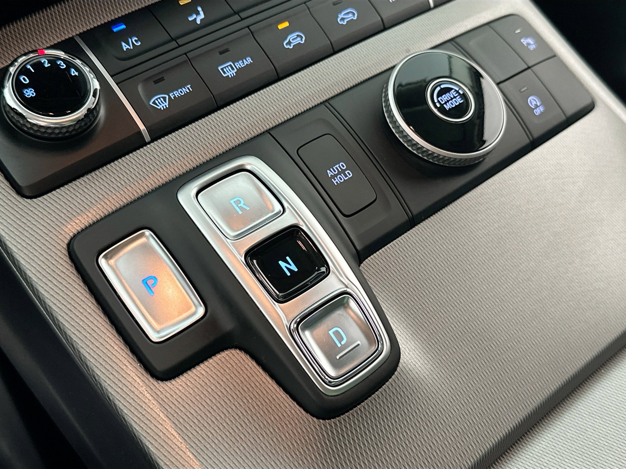 Used 2021 Hyundai Palisade SE FWD image 16