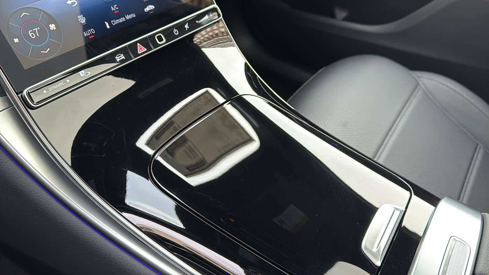 New 2026 Mercedes-Benz GLC 300 4MATIC image 23